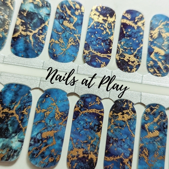 5 for $15 Nail Wraps- Bold - Picture 2 of 4